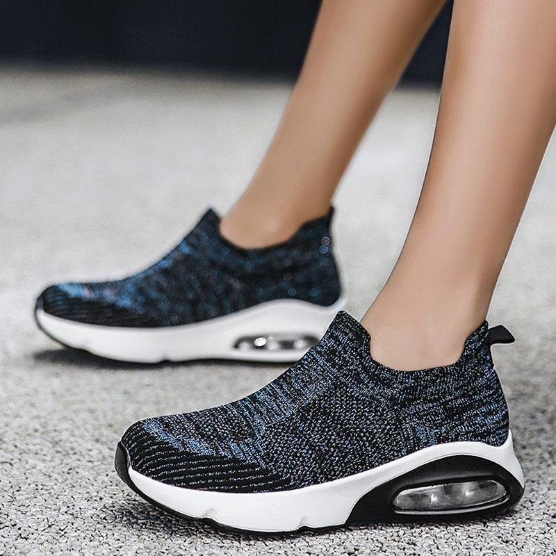 Women Flying Woven Air Cushion Casual Shoes