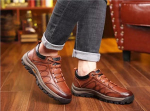EOIOC Men's Casual Leather Good Arch Support & Non-slip Walking Shoes
